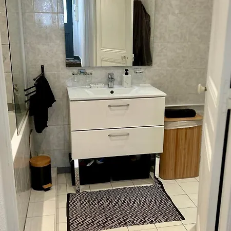 Charly Apartment